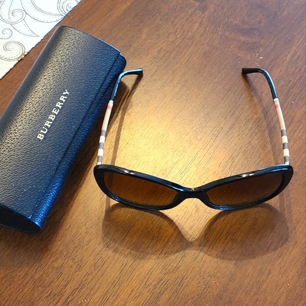 Burberry Sunglasses